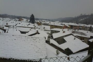 Nevicata di fine gennaio 2012. Visuale dal piazzale della Casa di Riposo.